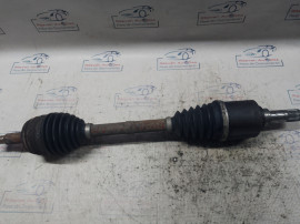 Planetara stanga fata Dacia Duster 1.5 2013