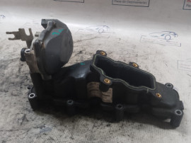 Galerie admisie plastic dreapta Audi A4 B8 3.0 2008