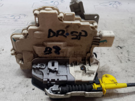 Broasca dreapta spate Volkswagen Passat B8 2015