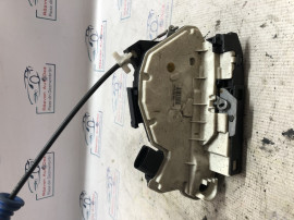 Broasca dreapta fata Volkswagen Passat CC 2009