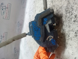 Broasca dreapta spate Nissan Qashqai 2016