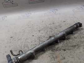 Rampa injectoare BMW 520 2010