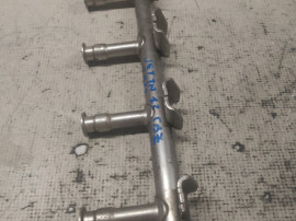 Rampa injectie Volkswagen Jetta Benzina 2012