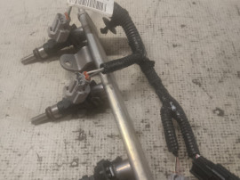 Rampa plus injectoare Dacia Sandero 1.0 Benzina 2012