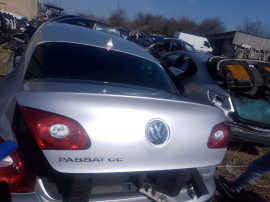 Hayon Volkswagen Passat CC 2011