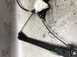Macara electrica usa fata dreapta Volkswagen Passat B8 2016
