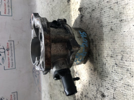 Pompa vacuum Renault Clio 4 1.5 Motorina 2015