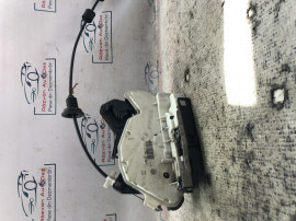 Broasca stanga fata Skoda Octavia 3 2014