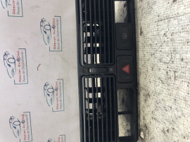 Grila ventilatie centrala Volkswagen Golf 4 2003