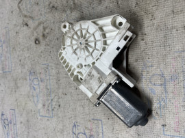 Motoras macara dreapta spate Audi A5 2012