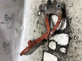 Balama stanga capota fata BMW Seria 1 F20 2014