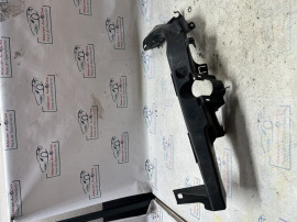 Suport far stanga BMW 320 2010