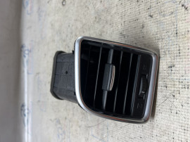 Grila ventilatie stanga Mazda CX-5 2.2 Motorina 2015