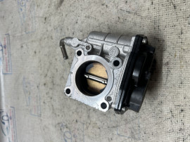 Clapeta acceleratie Dacia Duster 1.6 Benzina 2019