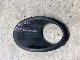 Grila proiector stanga Nissan Qashqai 2012