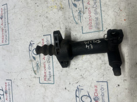 Pompa ambreiaj Volkswagen Golf 5 2010