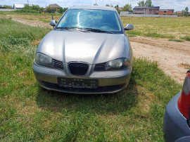 Dezmembrez Seat Ibiza 1.2 benzina