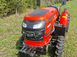 Tractor viticol 50 cp