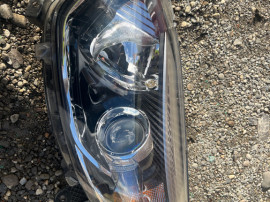 Far Stanga Renault Captur