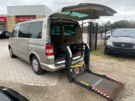 Volkswagen Multivan persoane cu dizabilități