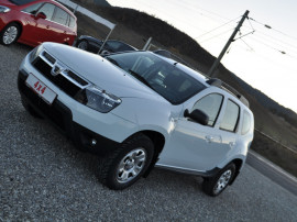 Dacia Duster 1.6i -benzin 4X4