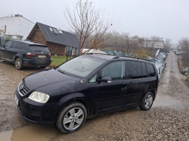 Vw touran, 2006, 1.9tdi = Rate cu buletinul