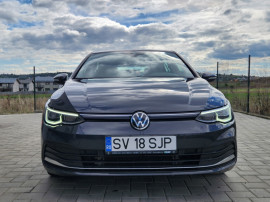 Volkswagen golf 8 model 2021 motor 2 litri cutie automata