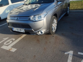 Mitsubishi outlander phev