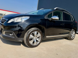 Peugeot 2008 1.2 benzina ambreiaj+volanta noi,placute si rulmenti noi