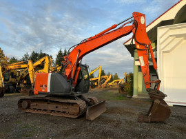 Excavator pe şenile Hitachi ZX135US-3, 14 tone, Lama, 2011