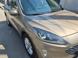Ford Kuga 2020 autoturism