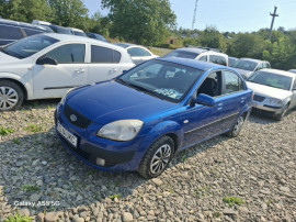 Kia rio. 2007, 1.4 motorina