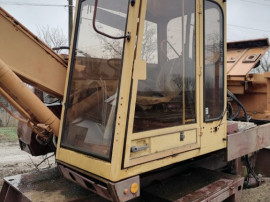 Dezmembrez excavator Case 1088, 20 tone, an 1992