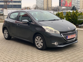 Peugeot 208 | 1.6 eHDI | 2013