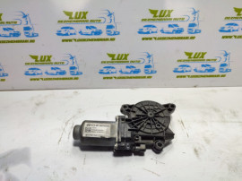 Motoras geam dreapta spate 83460f2000 83460-f2000 Hyundai El