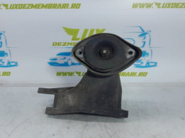 Suport cutie viteza dreapta 1.9 tdi 8d0399114s Volkswagen VW Passat B3