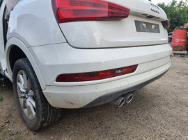 Bara spate Audi Q3 2015