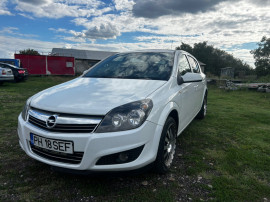 Opel astra h 2011