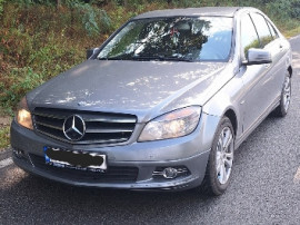 Mercedes C klasse 180 w204 2010 avangarde