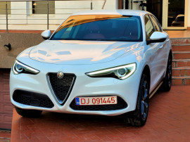 Alfa Romeo Stelvio 2.0 Turbo 16V AT8-Q4 Sprint