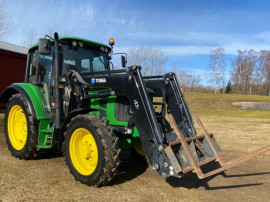 2012 Tractor John Deere 6130