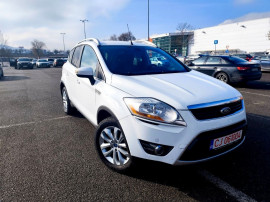 Ford kuga titanium 2.0 tdci 4x4**dublu climatronic** computer de bord*