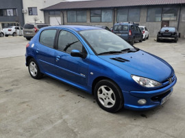 Dezmembrez peugeot 206