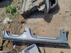 Boxa stanga fata Audi A5