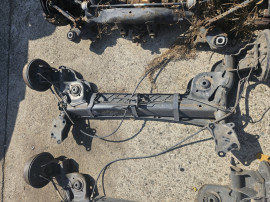 Macara geam stanga spate Skoda Superb 2 2013