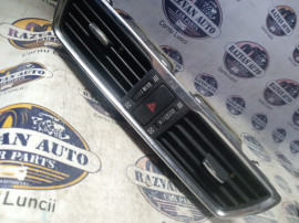 Grila ventilatie centrala Mazda 3 2014