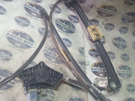 Macara geam dreapta fata Volkswagen Golf 7 2014