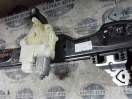 Macara geam dreapta fata Nissan Qashqai 2015