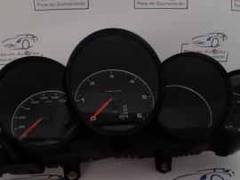 Ceasuri Bord UK Porsche Cayenne 2011