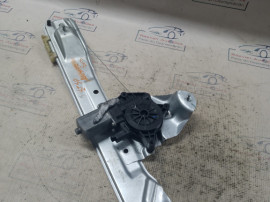 Macara geam stanga spate Dacia Duster 2020